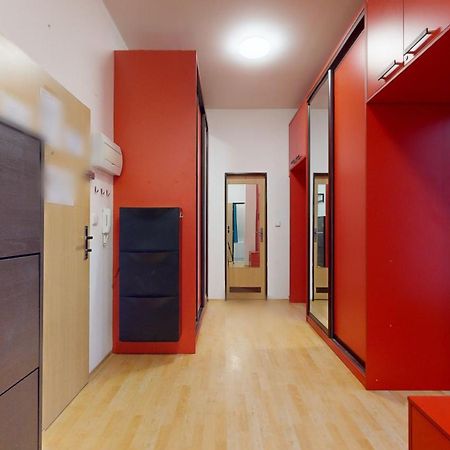 Apartman Topolova 912B มิโลวิตเซ ภายนอก รูปภาพ